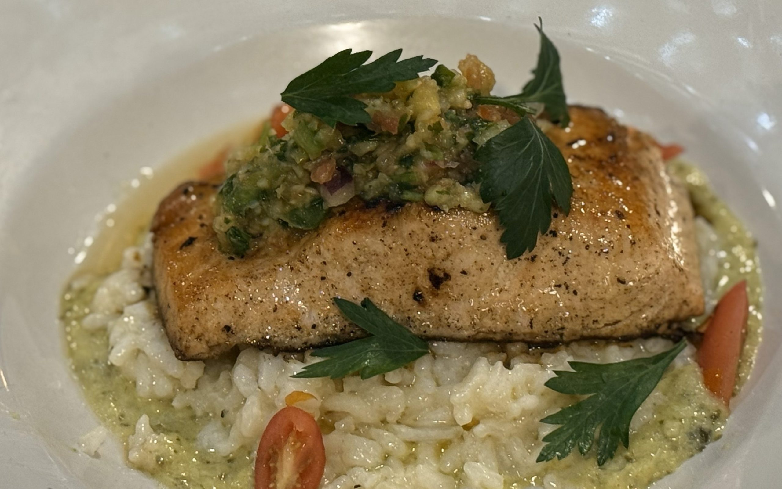 Aroma Restaurant dining